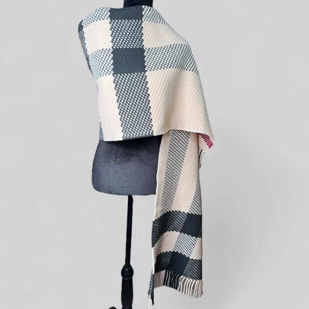 NWT Burberry Shawl
